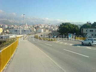 Construction plot for commercial properties, Sale, Split, Split