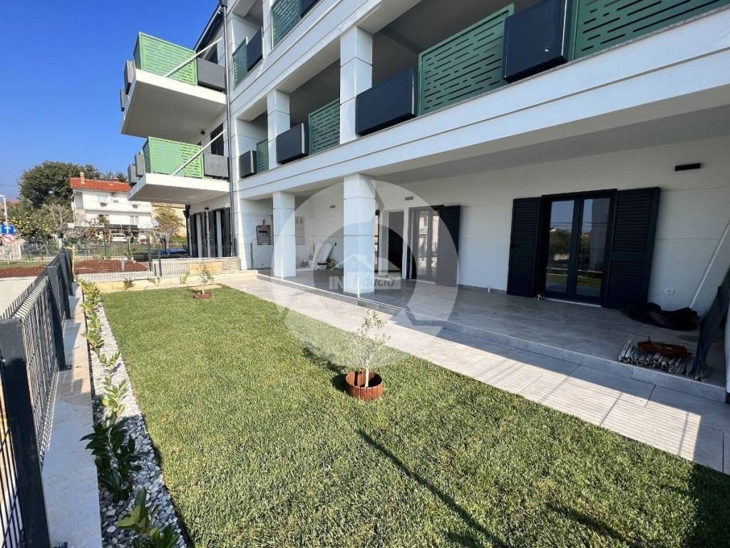 Flat in a new building, Sale, Novigrad, Novigrad