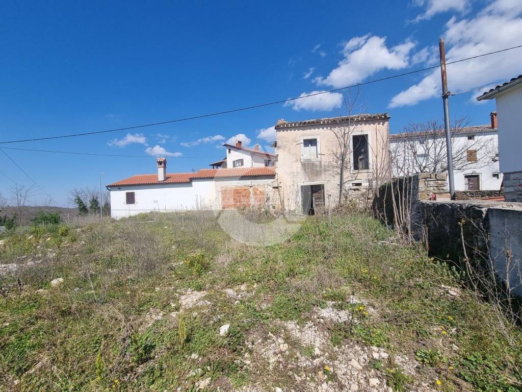 Stone house, Sale, Tinjan, Muntrilj