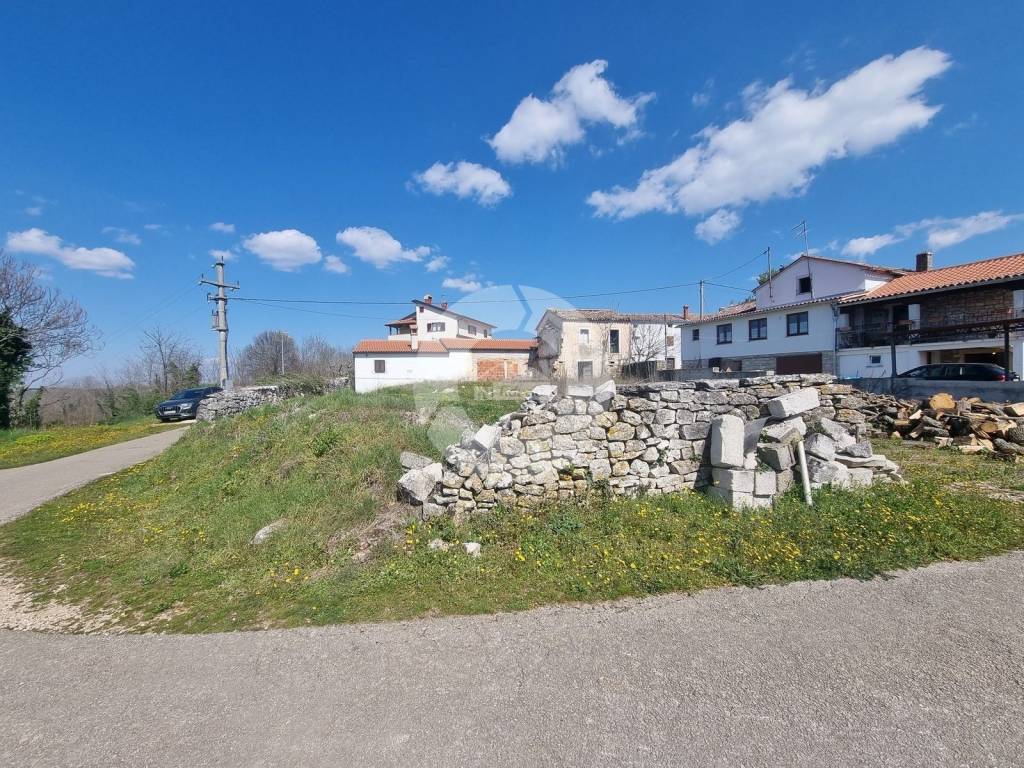 Stone house, Sale, Tinjan, Muntrilj