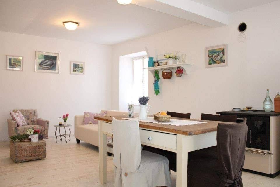 Stone house, Sale, Motovun, Motovun