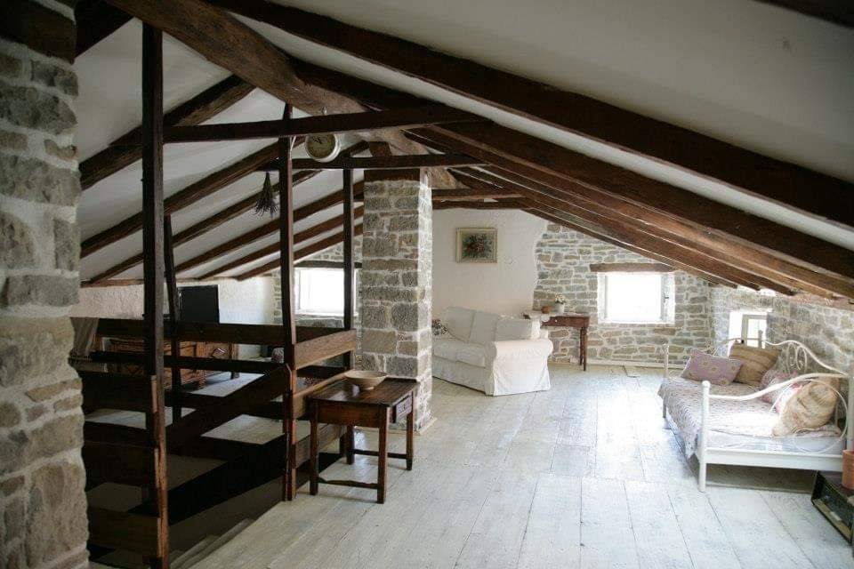 Stone house, Sale, Motovun, Motovun