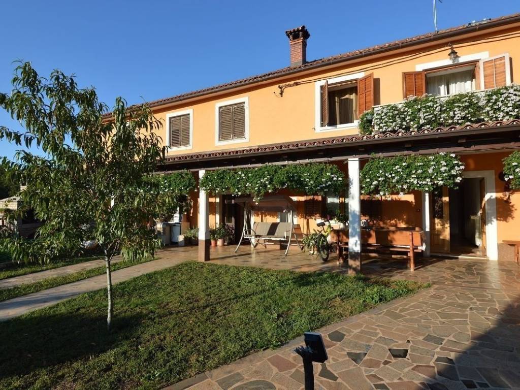 Family house, Sale, Grožnjan, Grožnjan