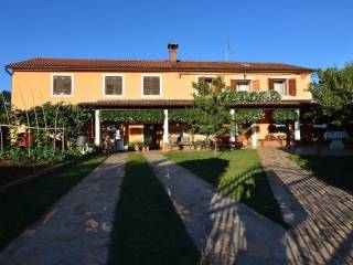 Family house, Sale, Grožnjan, Grožnjan