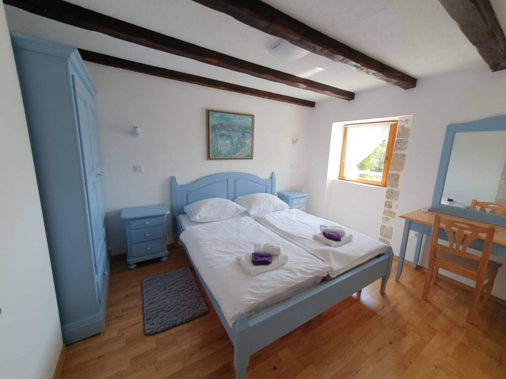 Stone house, Sale, Motovun, Motovun
