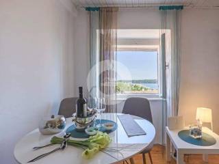 Flat in older building, Sale, Pula, Pula