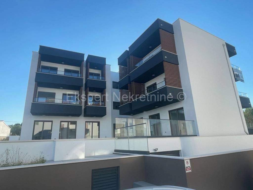 Flat in a new building, Sale, Split - Okolica, Slatine