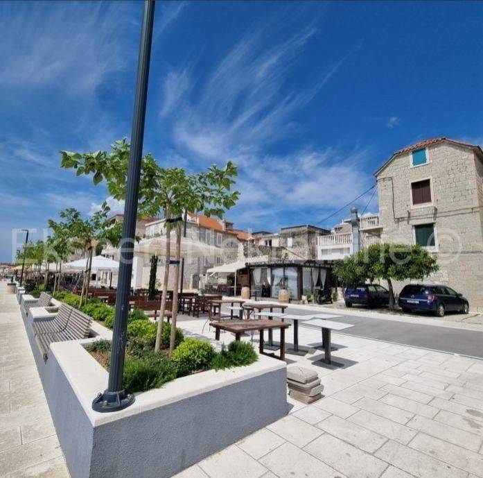 Flat in a house, Sale, Kaštela, Kaštel Stari