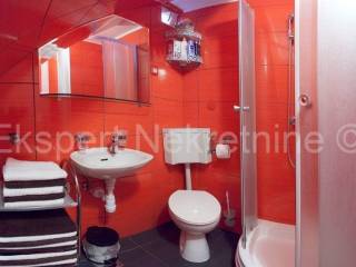 Terraced house, Sale, Split, Split