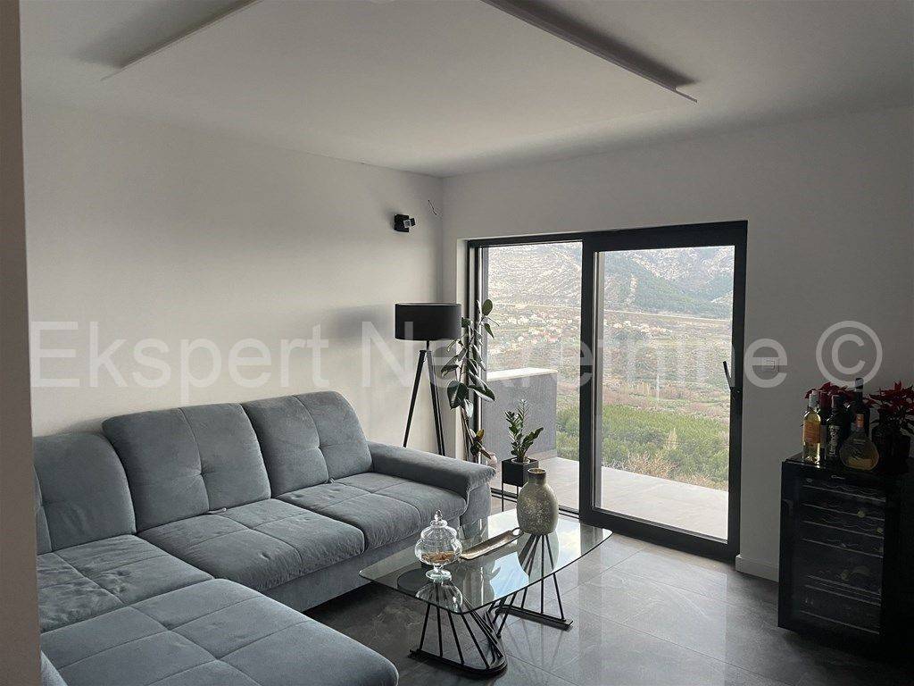 Flat in a new building, Sale, Klis, Klis