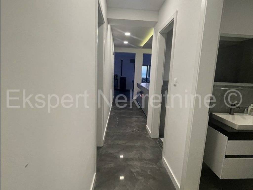 Flat in a new building, Sale, Klis, Klis
