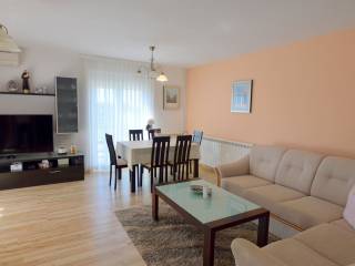 Flat in a building, Sale, Poreč, Poreč
