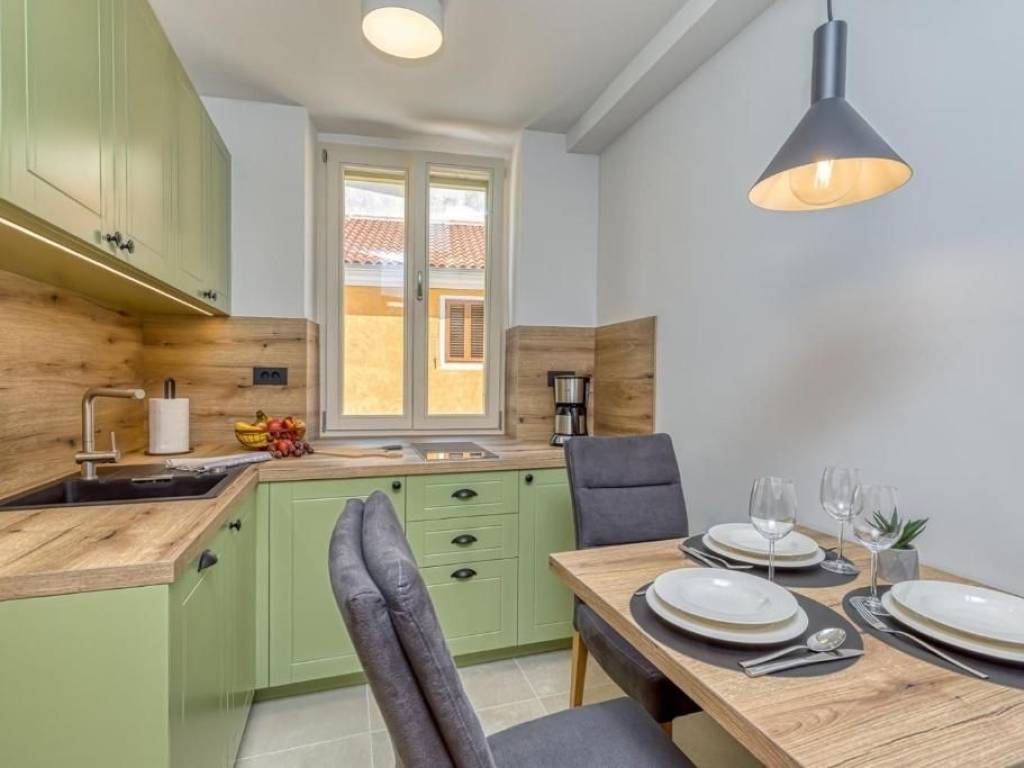 House with apartments, Sale, Vrsar, Vrsar