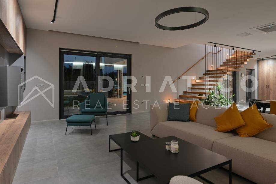 Luxury villa, Sale, Svetvinčenat, Pusti