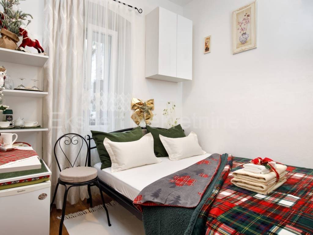 Flat in a building, Sale, Split, Split