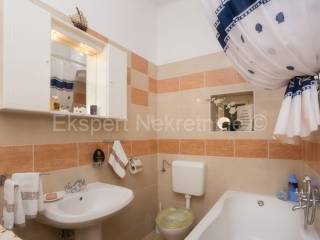 Flat in a building, Sale, Split, Split