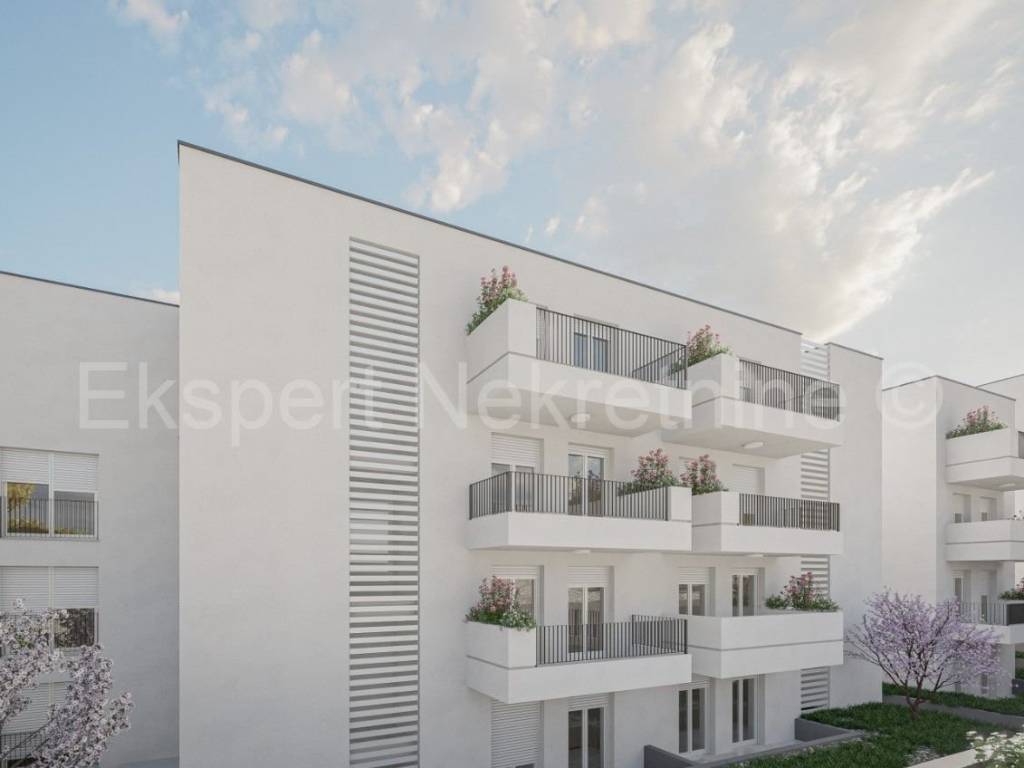 Flat in a new building, Sale, Okrug, Okrug Gornji