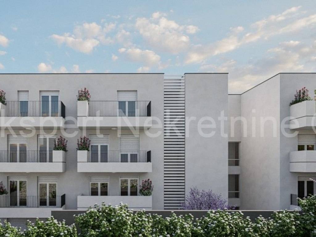 Flat in a new building, Sale, Okrug, Okrug Gornji