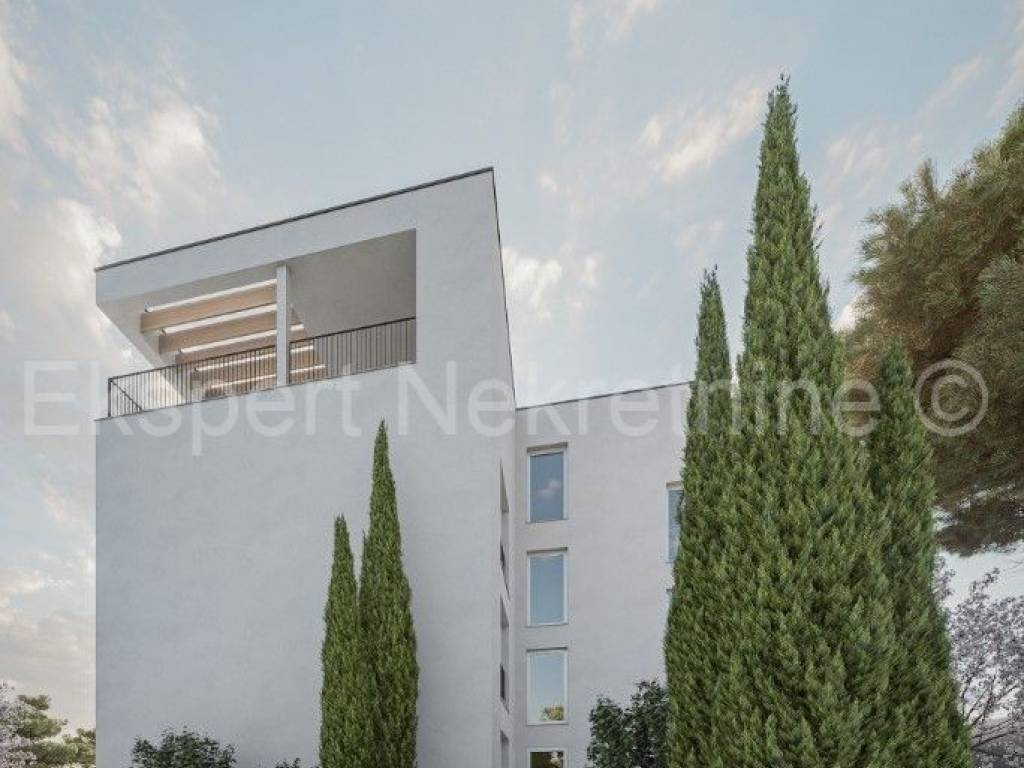 Flat in a new building, Sale, Okrug, Okrug Gornji