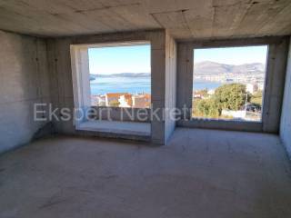 Detached house, Sale, Okrug, Okrug Gornji
