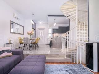 Flat in a building, Sale, Okrug, Okrug Gornji