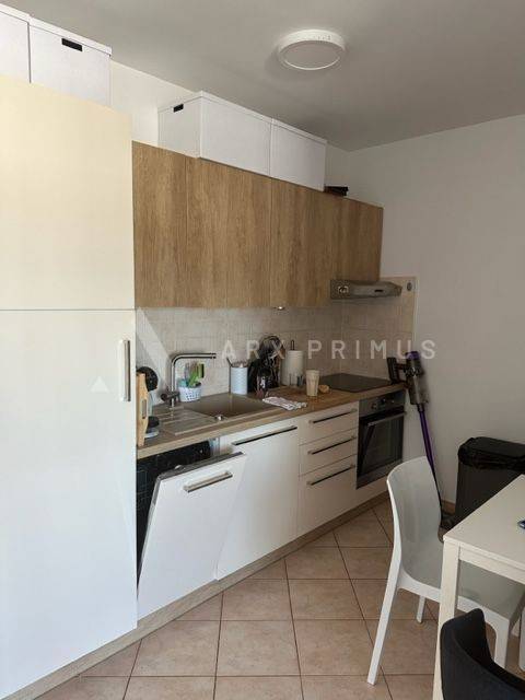 Flat in a building, Sale, Buje, Kaldanija