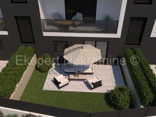 Flat in a new building, Sale, Okrug, Okrug Gornji