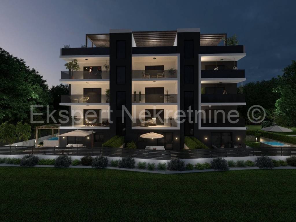 Flat in a new building, Sale, Okrug, Okrug Gornji