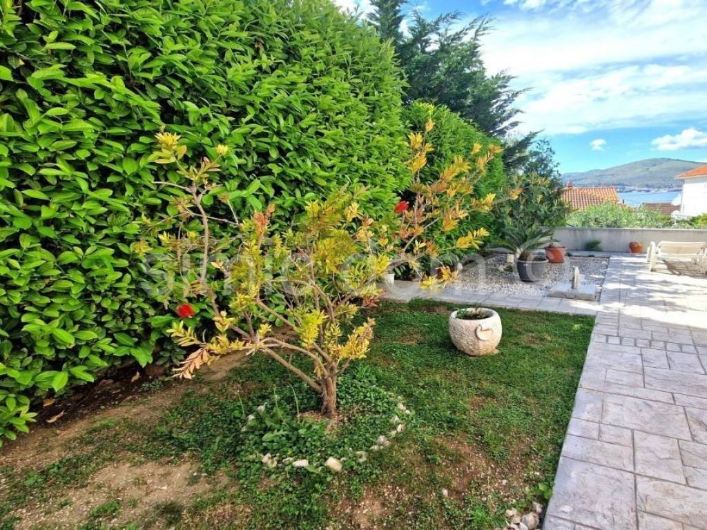 Detached house, Sale, Okrug, Okrug Gornji