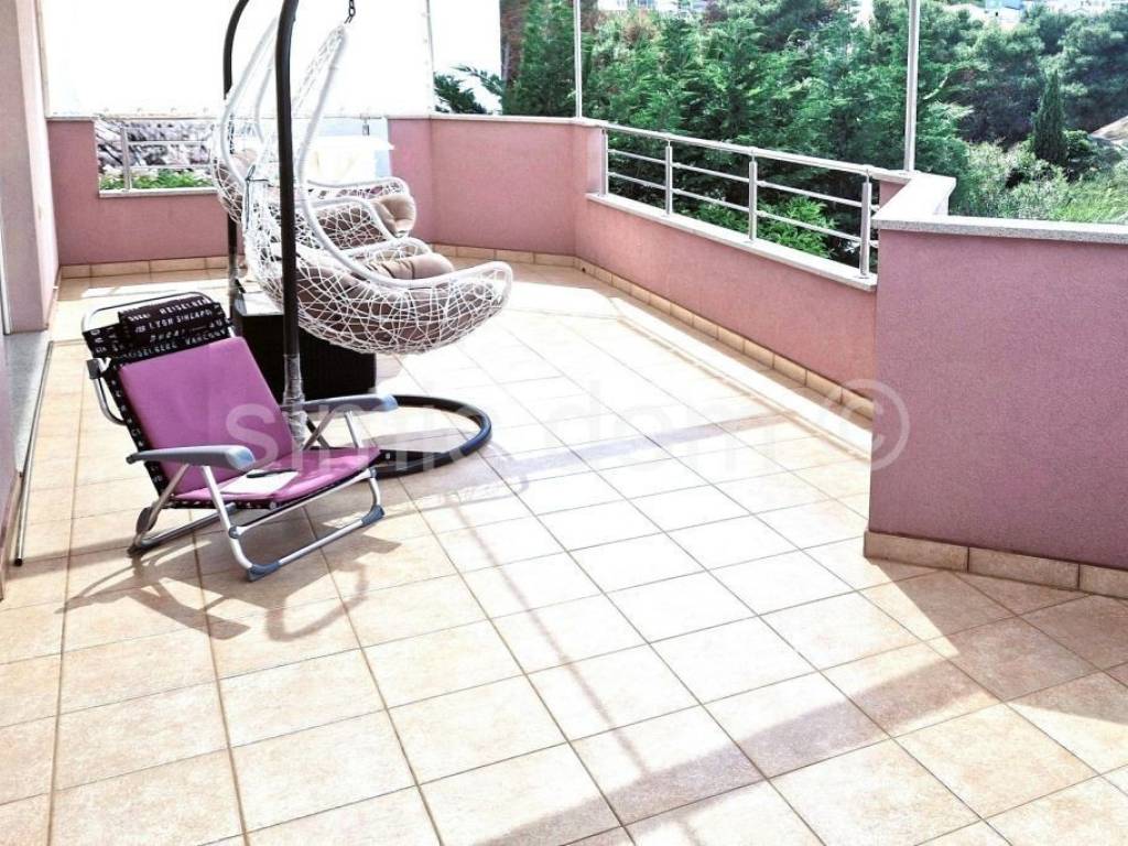 Detached house, Sale, Okrug, Okrug Gornji