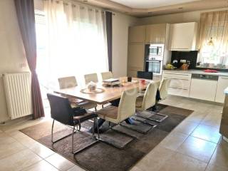 Detached house, Sale, Okrug, Okrug Gornji