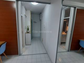 Flat in a building, Sale, Pula, Pula