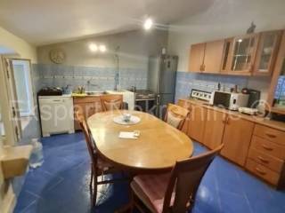 Flat in a building, Sale, Split, Split
