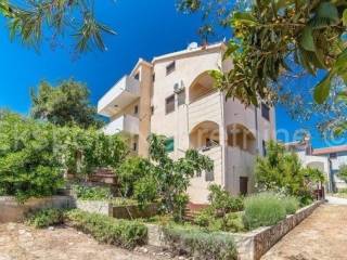 Detached house, Sale, Okrug, Okrug Gornji