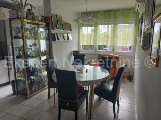 Flat in a building, Sale, Split, Split