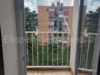 Flat in a building, Sale, Split, Split