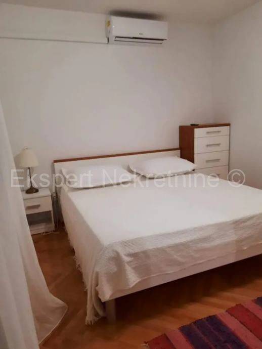 Flat in a building, Sale, Split, Split