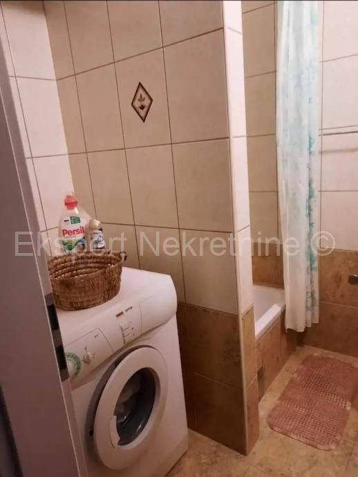Flat in a building, Sale, Split, Split