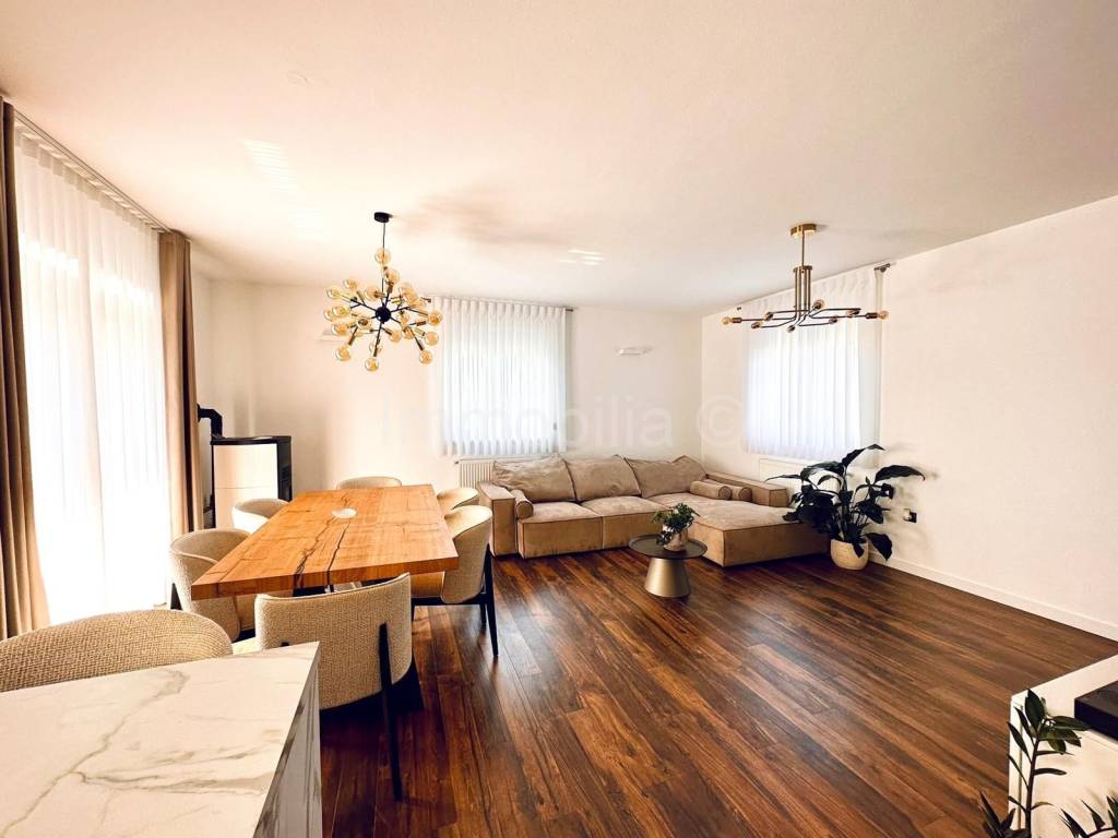 Flat in a new building, Sale, Pula, Pula