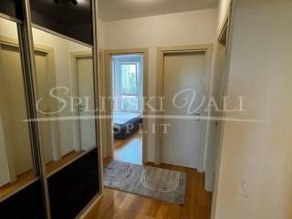 Flat in a new building, Rent, Split, Split