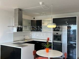Flat in a new building, Rent, Split, Split
