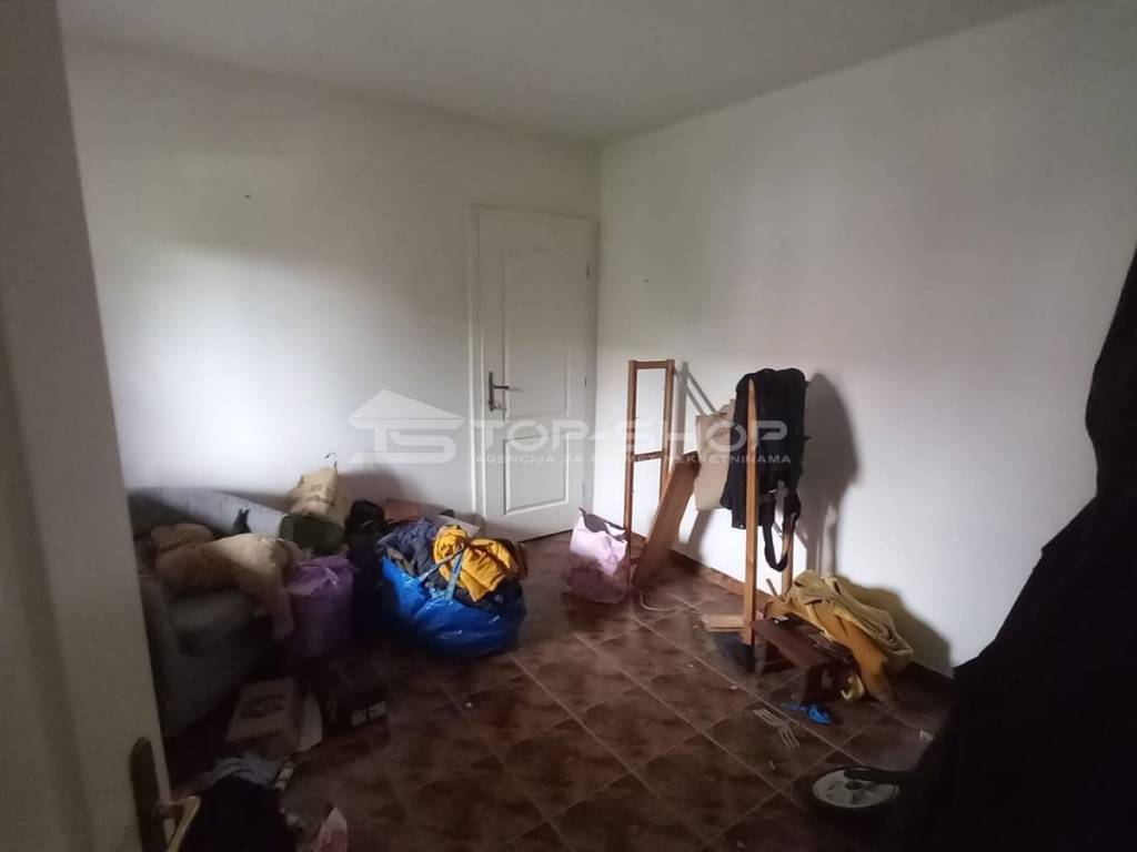 Semi-detached house, Rent, Zagreb, Peščenica - Žitnjak