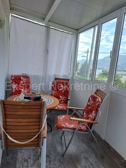 Flat in a house, Sale, Split, Split