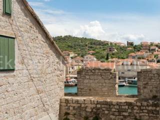 Kuca u nizu, Prodaja, Trogir, Trogir