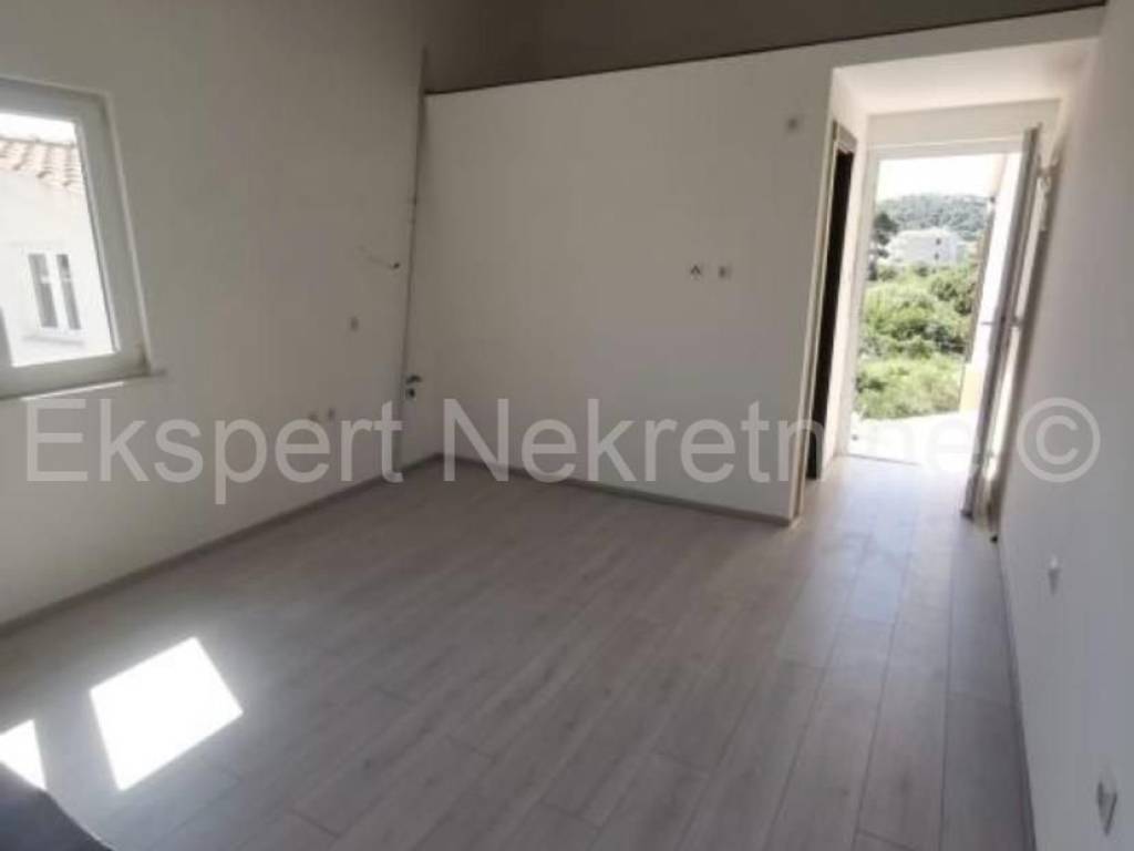 Flat in a building, Sale, Rogoznica, Rogoznica