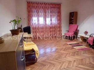 Flat in a building, Sale, Split, Split
