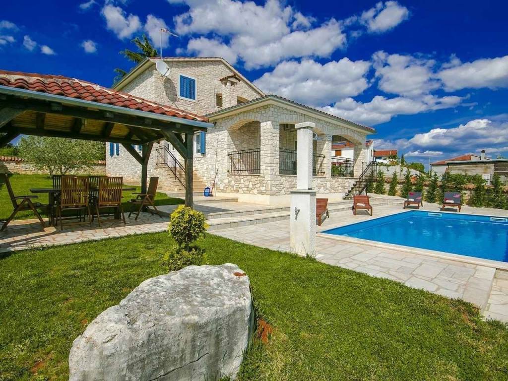 Stone house, Sale, Kaštelir-Labinci, Kaštelir
