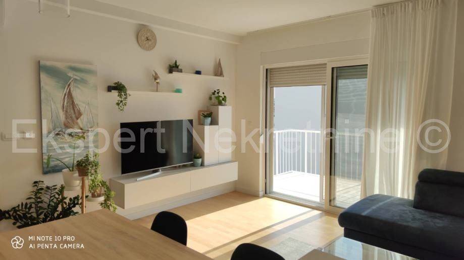 Flat in a new building, Sale, Trogir, Soline