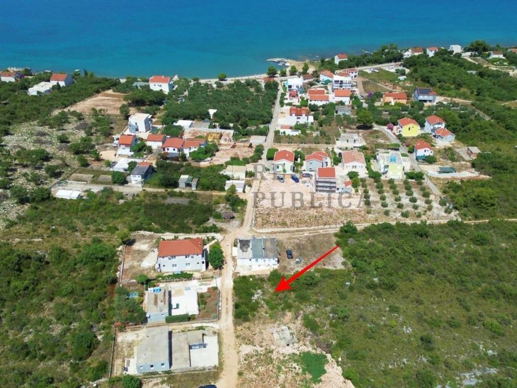 Plot for construction of mixed-use property, Sale, Janjina, Drače