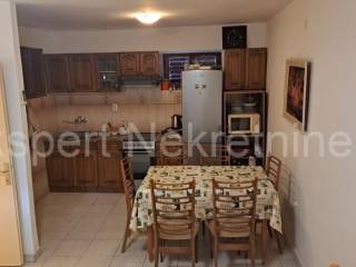 Flat in a house, Sale, Okrug, Okrug Gornji
